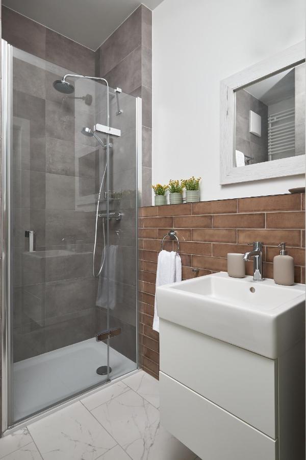 Apartament Maly Prl - Mlyn Maria - Art Apartments Wrocław Eksteriør bilde